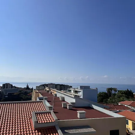 Heart Of Madeira Διαμέρισμα *