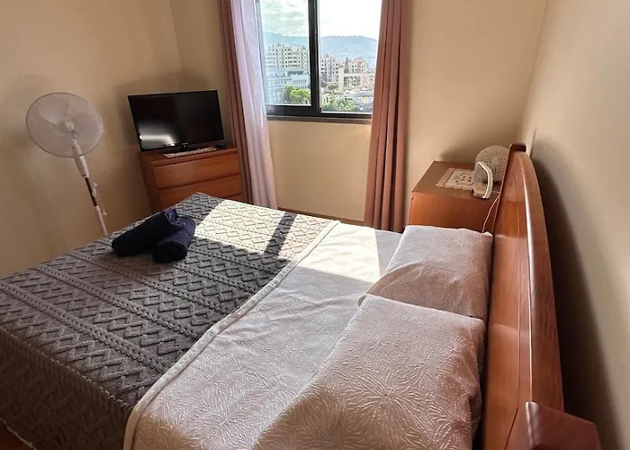 Heart Of Madeira * פונשל