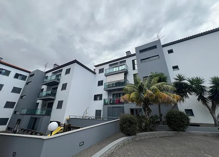 Heart Of Madeira פונשל